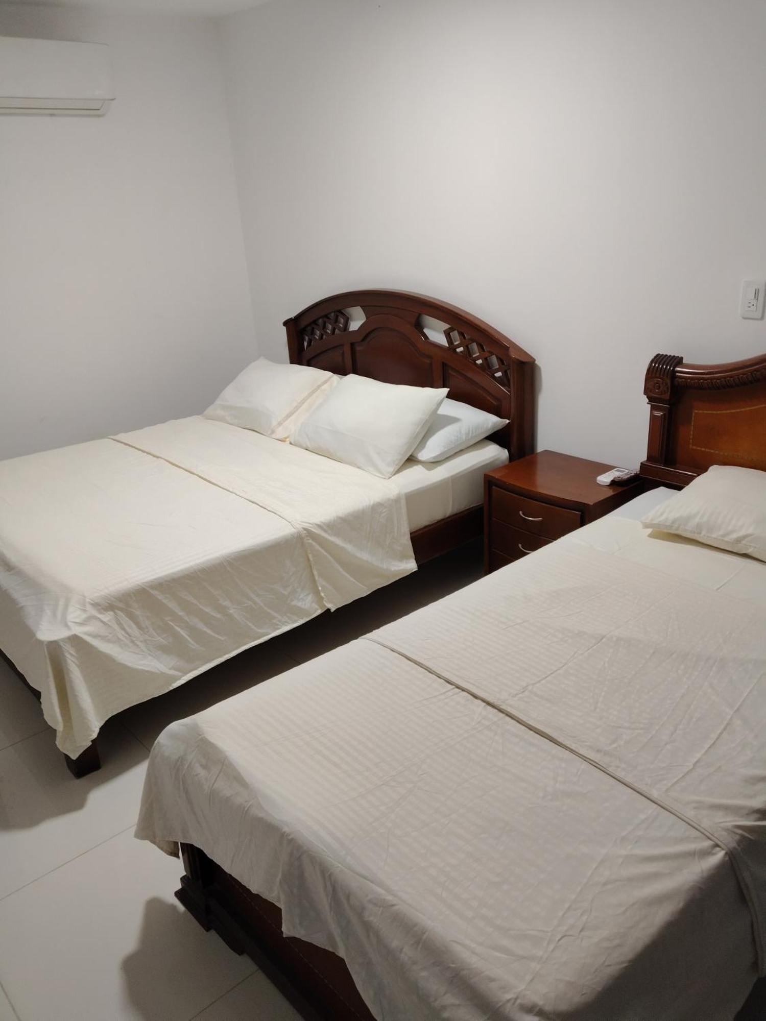 Hotel Premium House Floridablanca Buitenkant foto