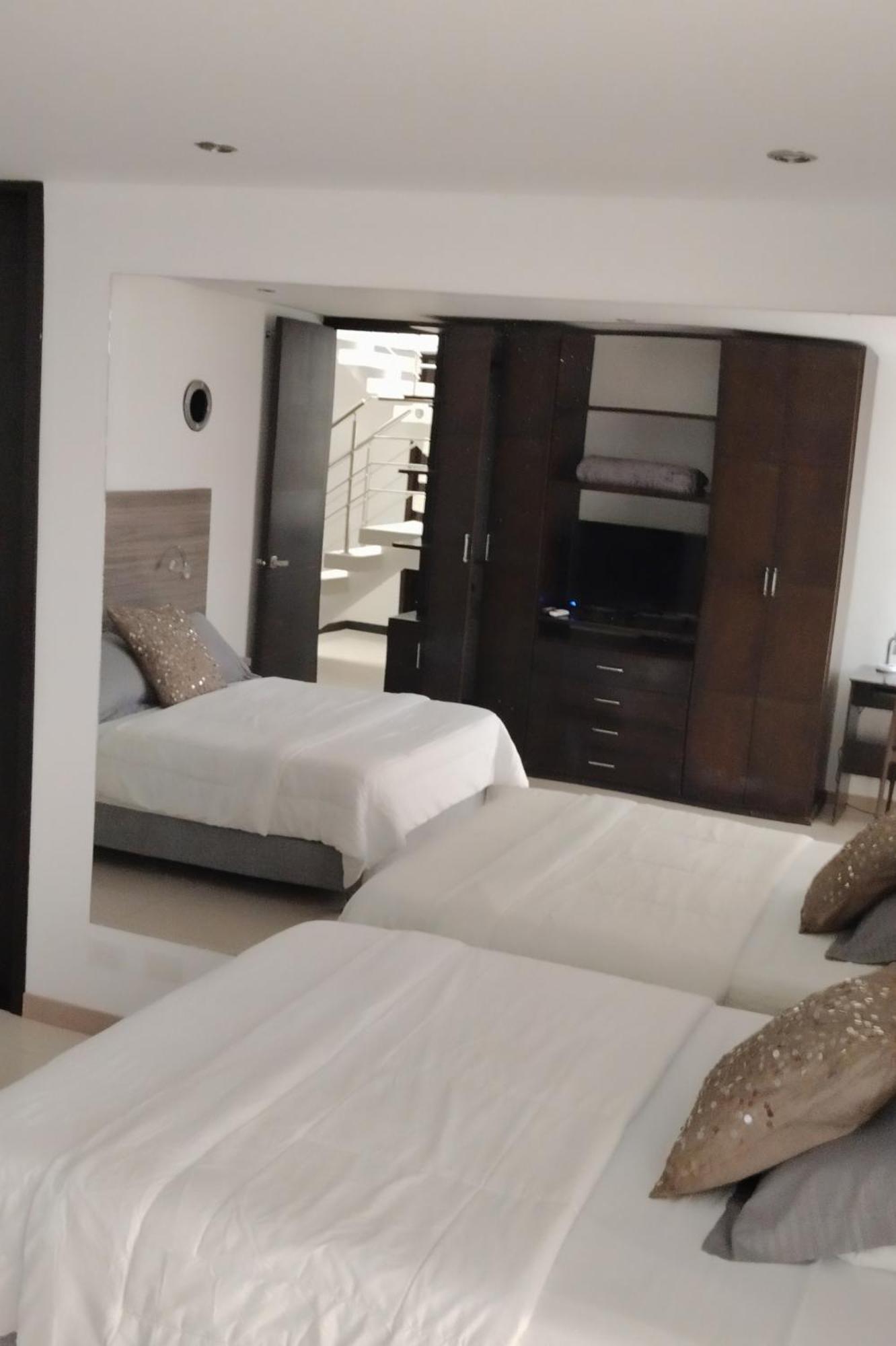 Hotel Premium House Floridablanca Buitenkant foto