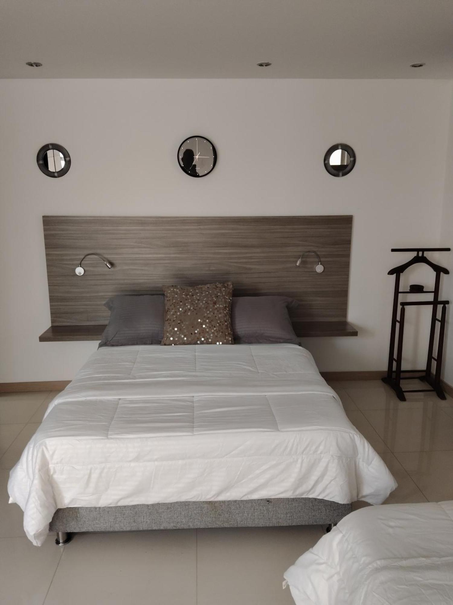 Hotel Premium House Floridablanca Buitenkant foto