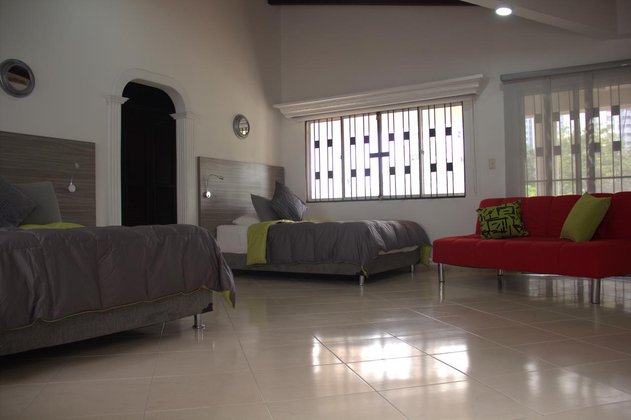 Hotel Premium House Floridablanca Buitenkant foto